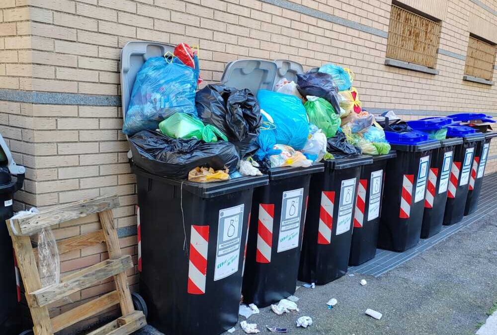 Rifiuti a Roma, Rocca (FdI): “Urge pulizia o sospendere pagamento Tari”