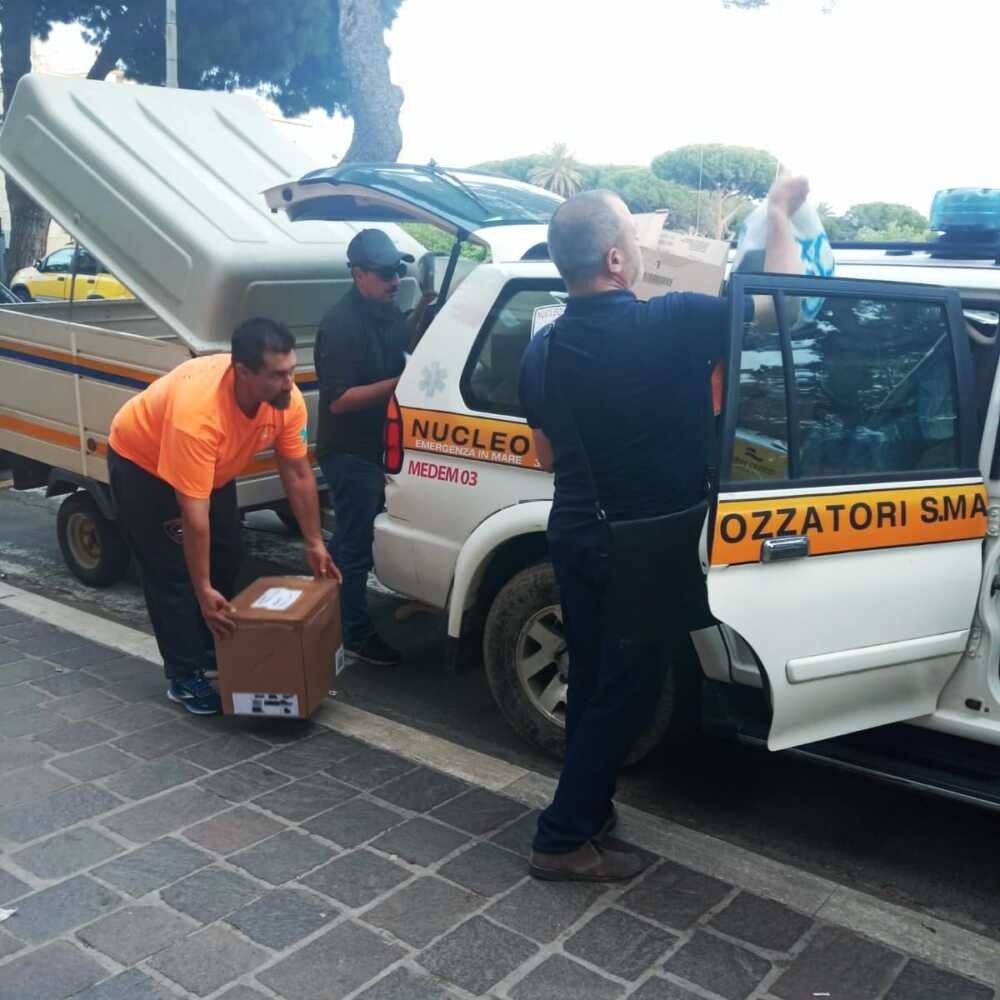 nucleo sommozzatori santa marinella raccolta emilia romagna alluvione (2)