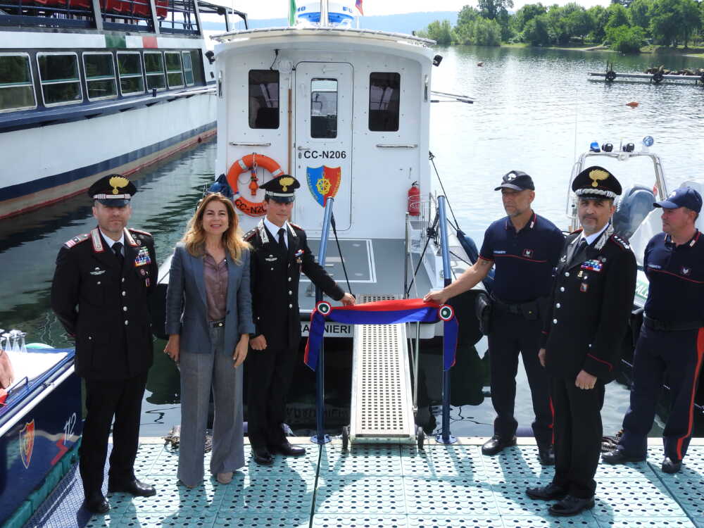 BRACCIANO – Inaugurazione motovedetta dei Carabinieri lago di Bracciano (3) BRACCIANO - Inaugurazione motovedetta dei Carabinieri lago di Bracciano (3)
