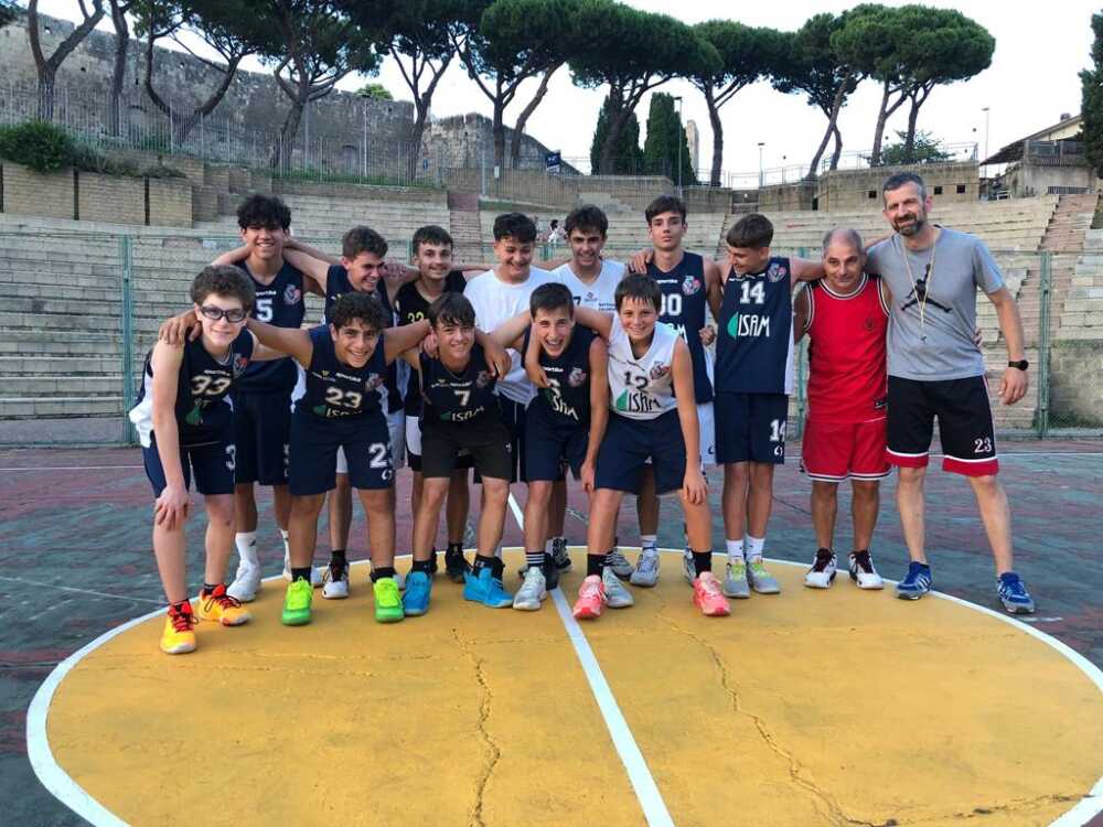 Una delle squadre che ha partecipato alla Summer Cup organizzata dal Basket Pegaso Tarquinia (1) Una delle squadre che ha partecipato alla Summer Cup organizzata dal Basket Pegaso Tarquinia (1)