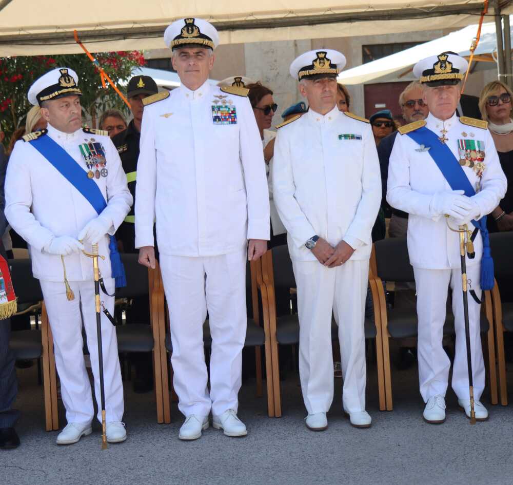 cambio guardia costiera direzione marittima civitavecchia forte michelangelo (1)