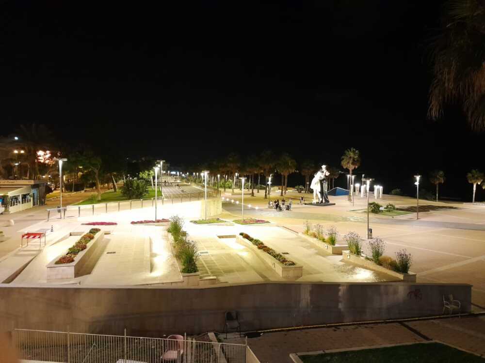 civitavecchia marina notte