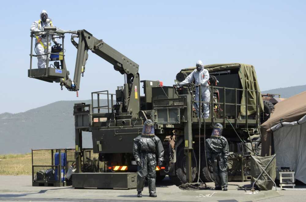 cremona civitavecchia CBRN su stazione di decontaminazione di grande capacità cremona civitavecchia CBRN su stazione di decontaminazione di grande capacità