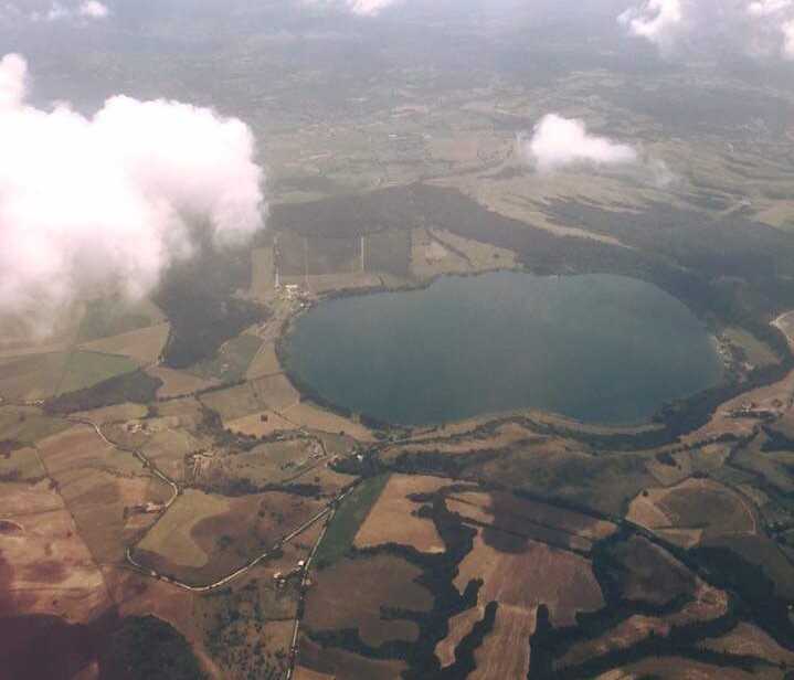 lago bracciano martignano alto lago bracciano martignano alto