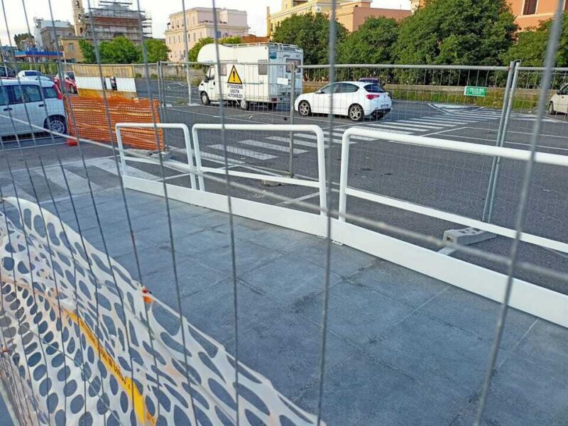 parcheggio stazione civitavecchia rampa binario 2 tronco