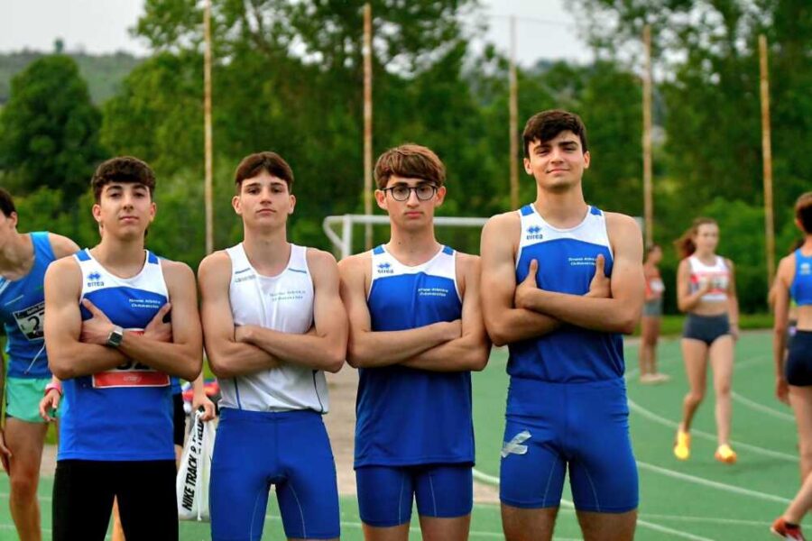 Augelli Andrea, Baliva Fabio Massimo, Cecchetti Gabriele e Dolci Leonardo staffetta 4x400