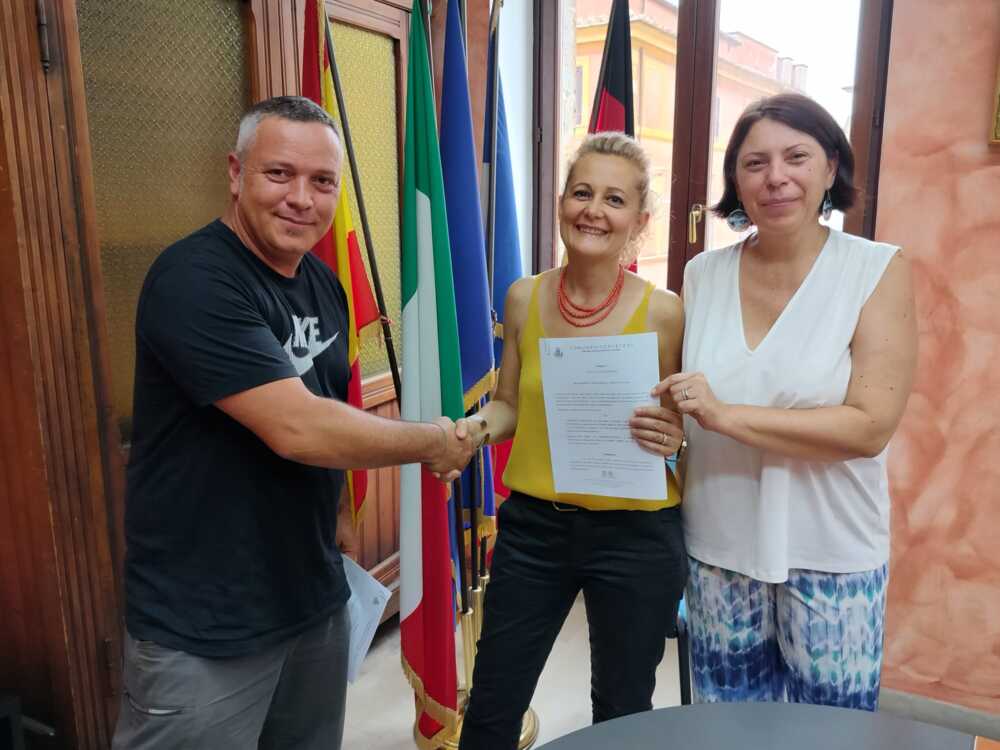 Sottoscrizione Patto di Collaborazione 1 Sottoscrizione Patto di Collaborazione 1