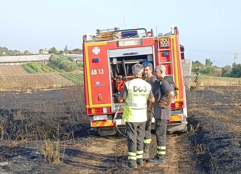 dos vvf vigili fuoco pompieri (1)