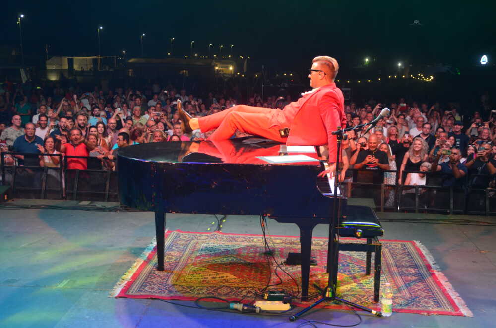 1_Matthew Lee, al contrario 1_Matthew Lee, al contrario