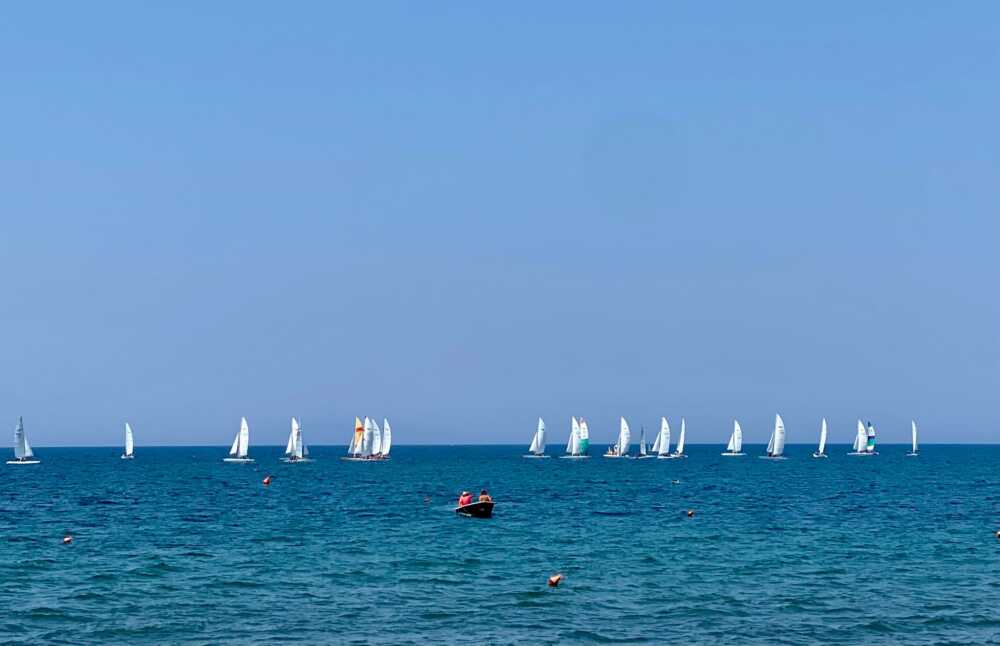 All’Assonautica “Giuseppe Maffei” di Tarquinia Lido tre giorni del Campionato italiano catamarani Dart18