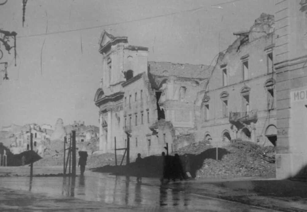bombe civitavecchia cattedrale bombe civitavecchia cattedrale