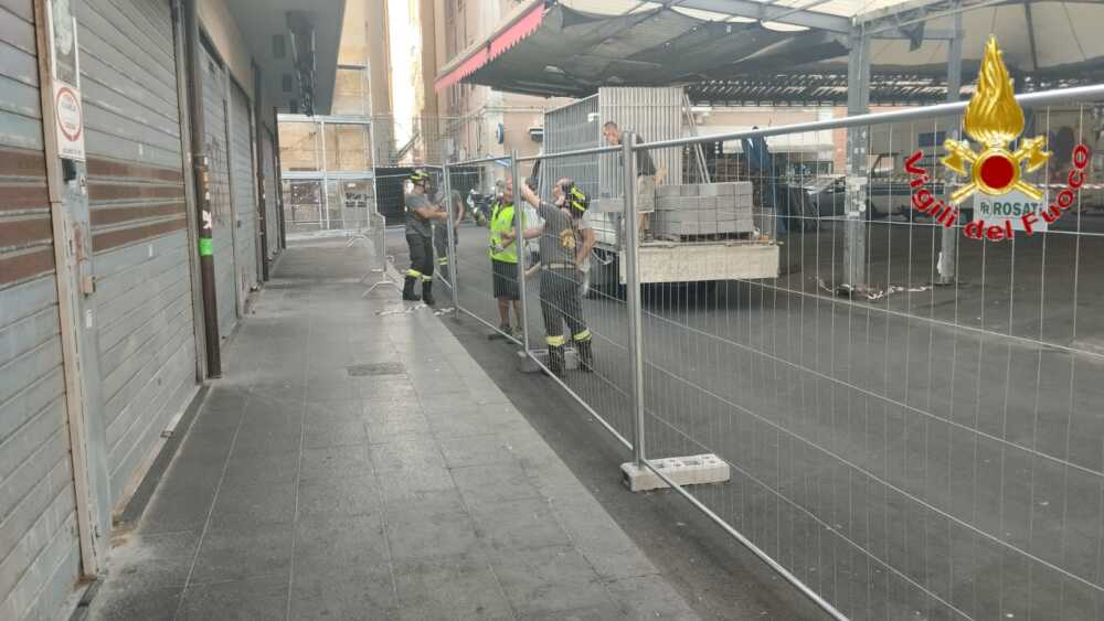 copertura mercato civitavecchia vvf vigili fuoco pompieri civitavecchia 2