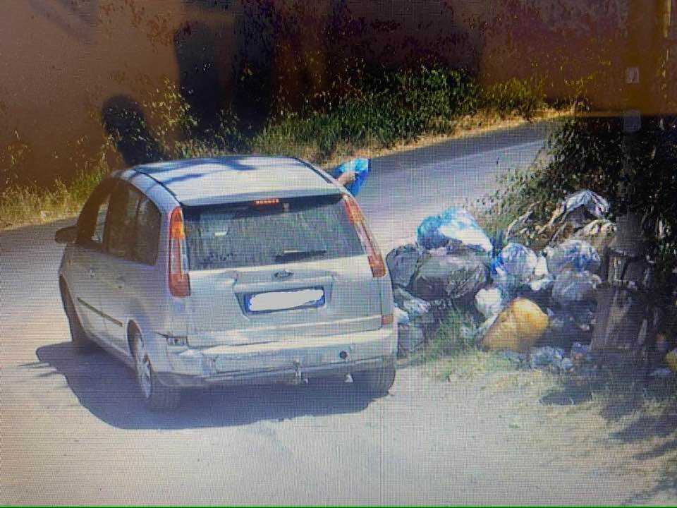 fototrappola civitavecchia zozzone