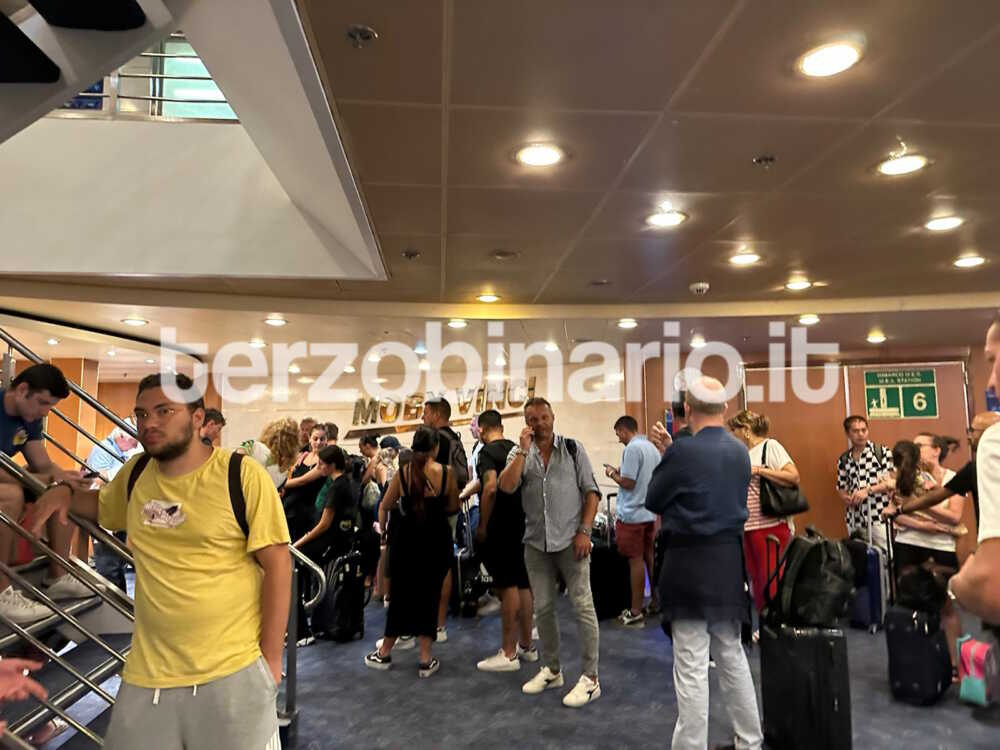 moby vinci disagi traghetto olbia civitavecchia 11 moby vinci disagi traghetto olbia civitavecchia 22