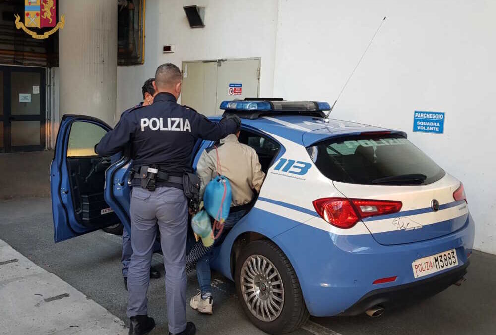 Due rapine in mezz’ora fra Fiumicino e Ostia, 37enne in carcere