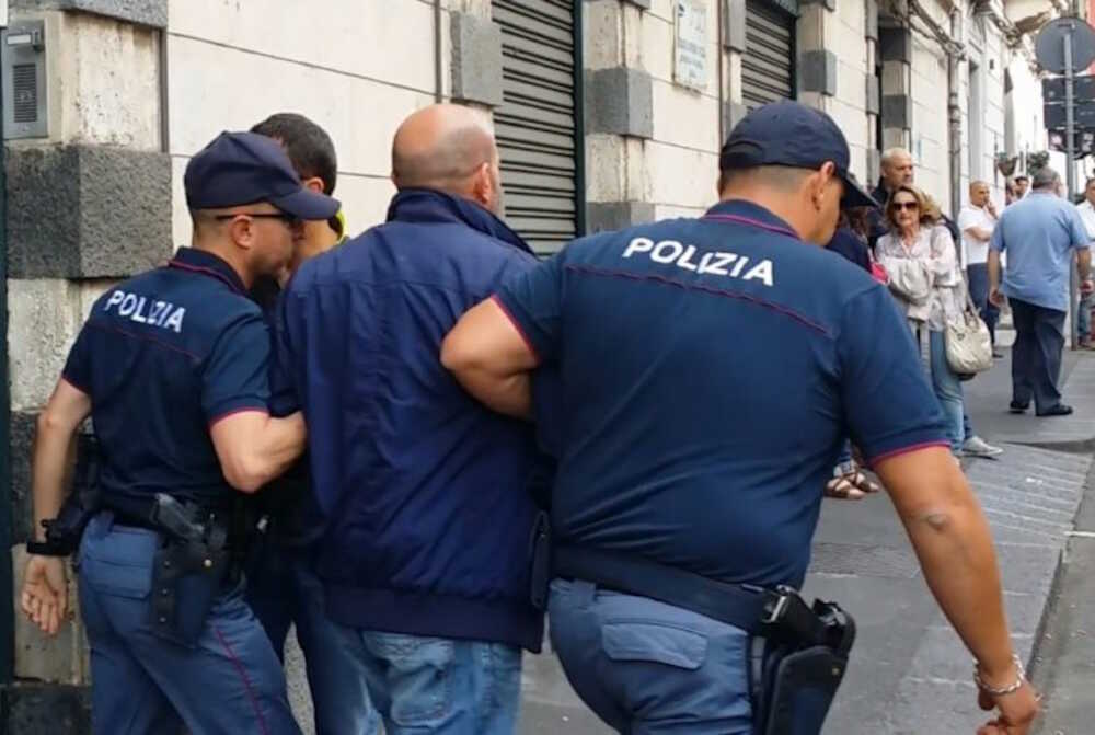 polizia-arresto polizia-arresto