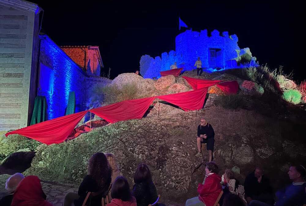 Un successo la Tosca di scena alla Rocca di Tolfa e stasera si replica
