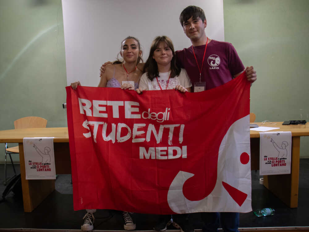 Foto 1 (1) Foto 1 (1)