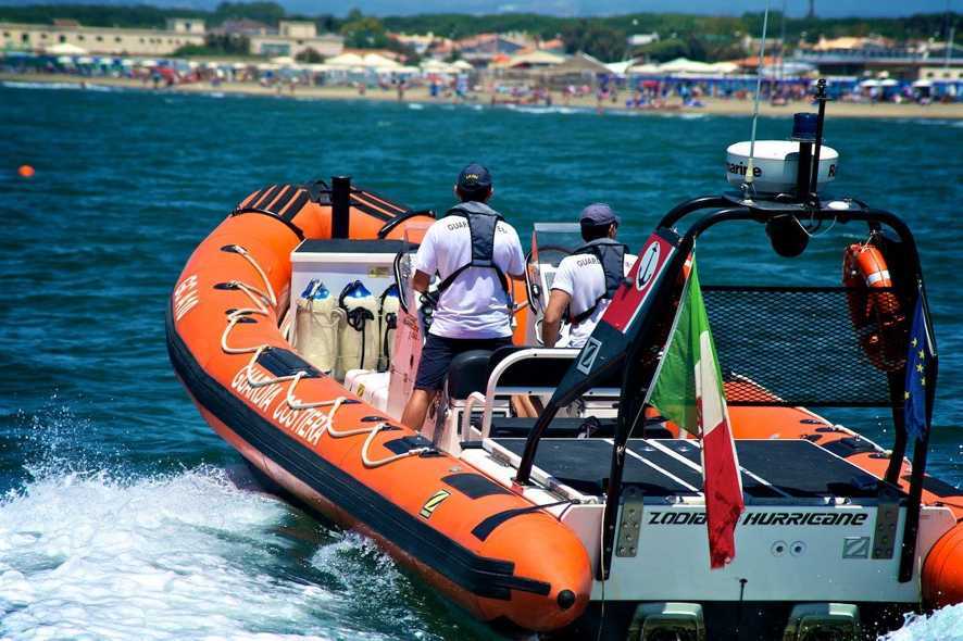 Ferragosto in sicurezza al mare, i consigli della Guardia Costiera