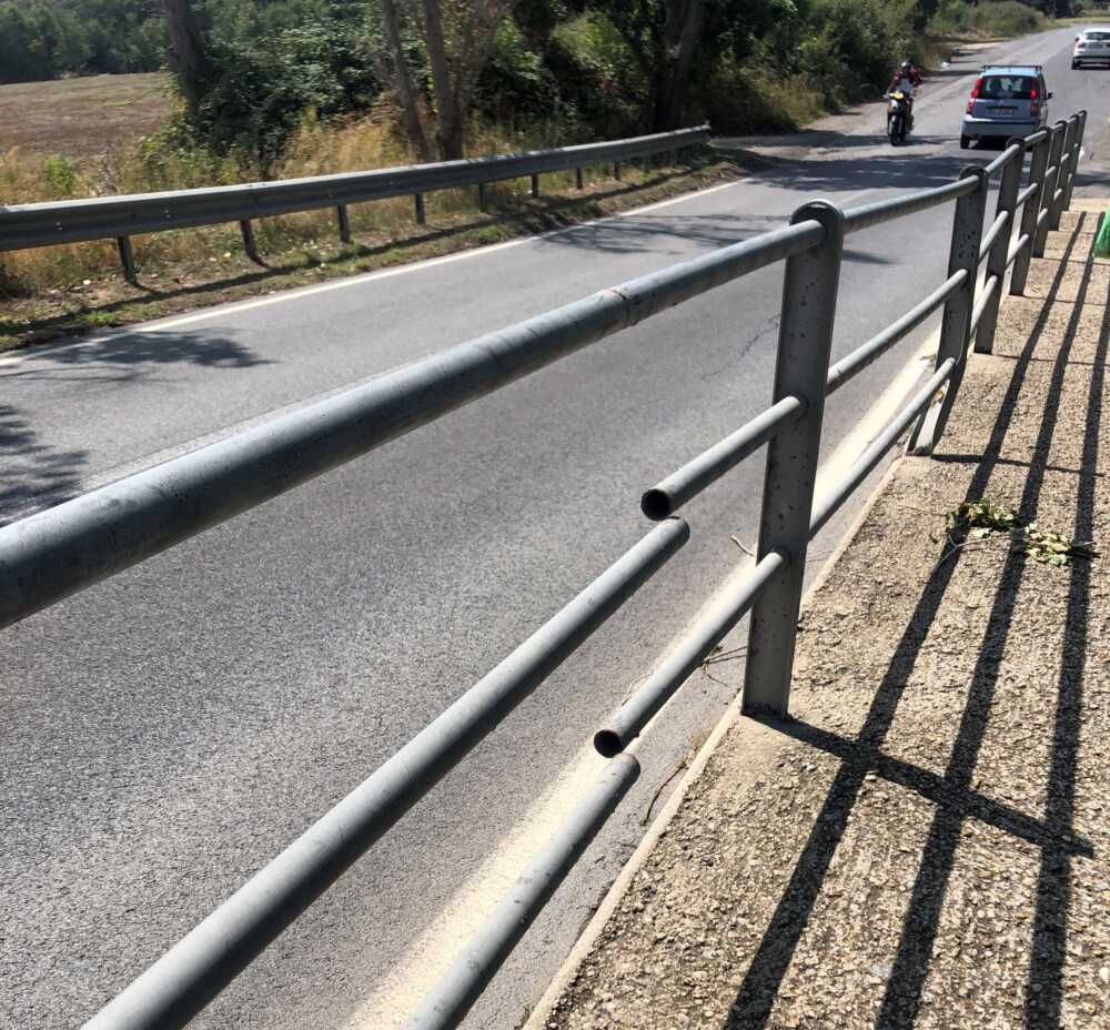 cavalcavia danneggiato cerenova (1) cavalcavia danneggiato cerenova (1)