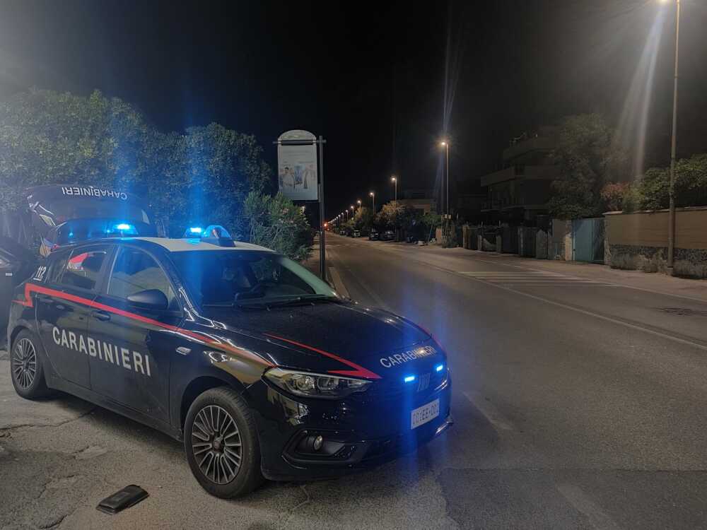 Un posto di controllo dei Carabinieri Un posto di controllo dei Carabinieri