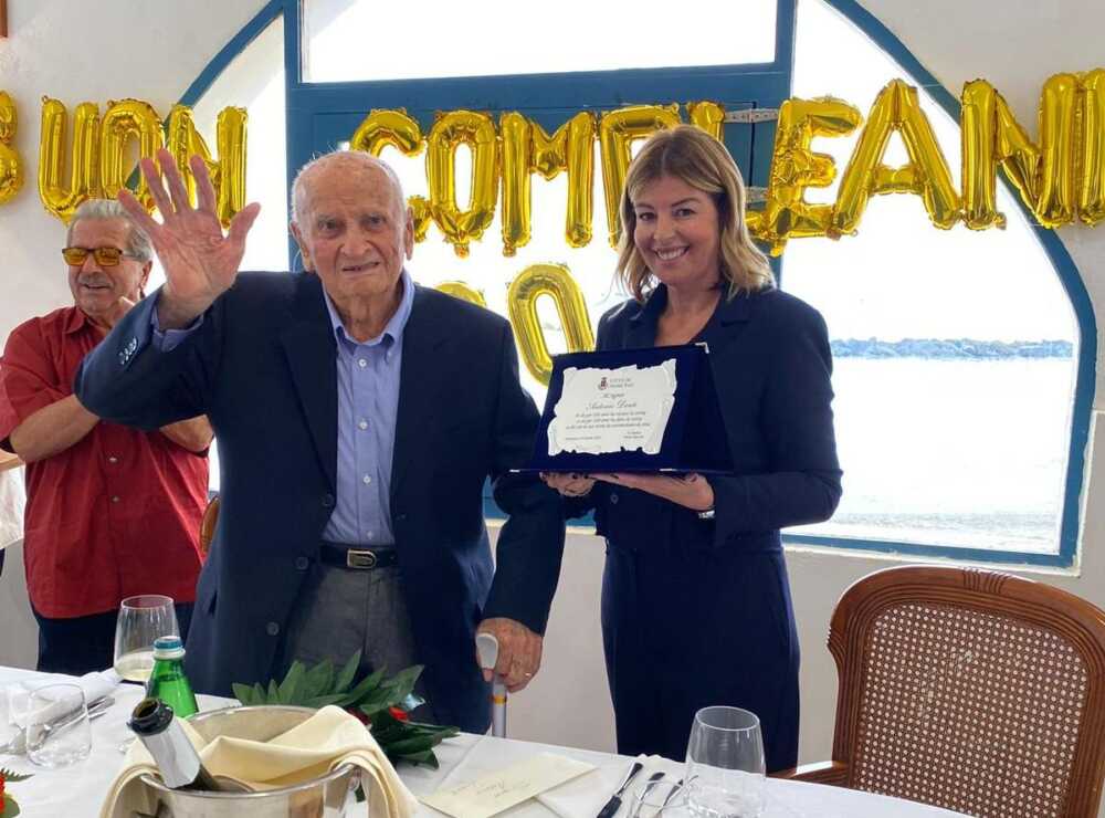 WhatsApp Image 2023-10-18 at 17.02.33-2 WhatsApp Image 2023-10-18 at 17.02.33-2