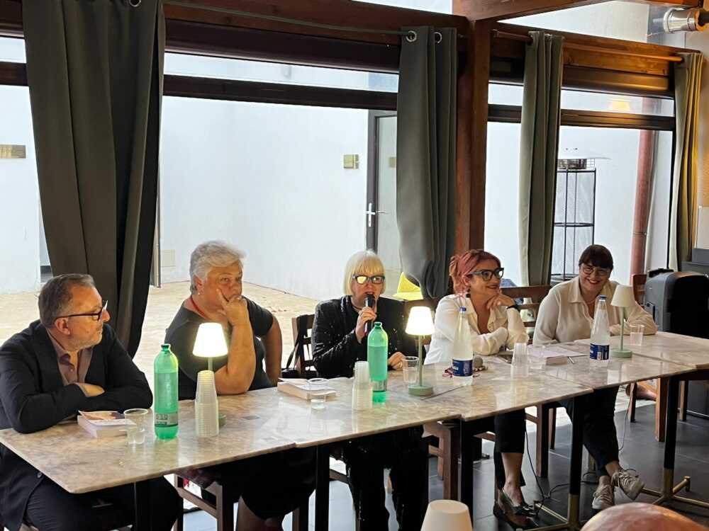 cerroni cristiana cerroni a civitavecchia con marietta tidei