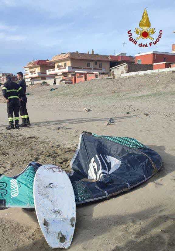morto surfista sul litorale laziale