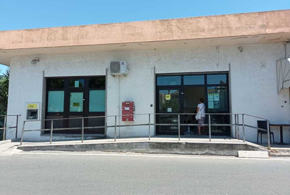 Bancomat fuori uso a Cerenova, la replica di Poste Italiane