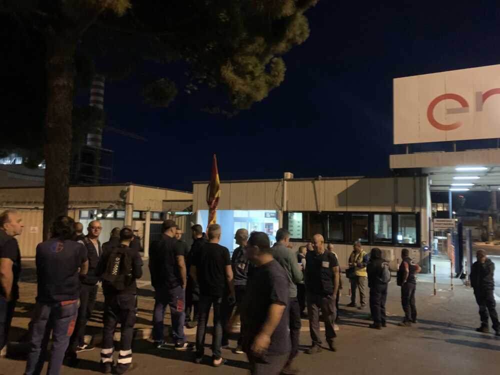presidio lavoratori torre nord centrale enel civitavecchia 2 presidio lavoratori torre nord centrale enel civitavecchia 1