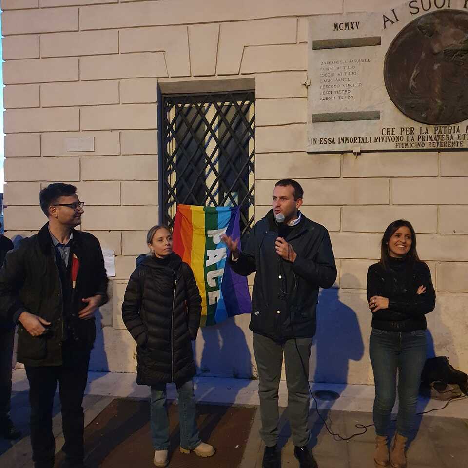 ezio di genesio pagliuca contro vannacci