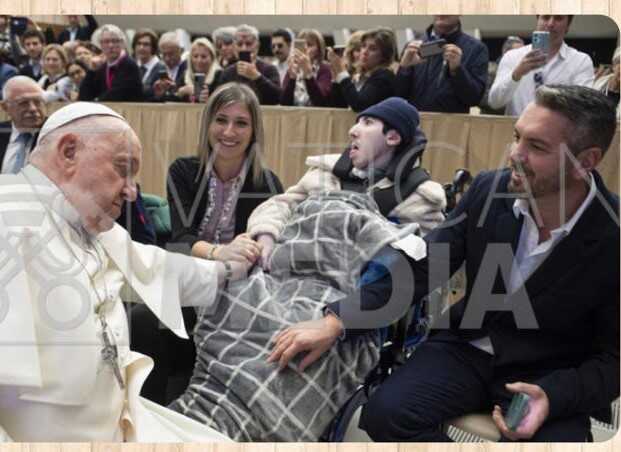 Allumiere, la famiglia Giannini in udienza dal papa. La mamma Veronica: “Un’emozione incredibile”