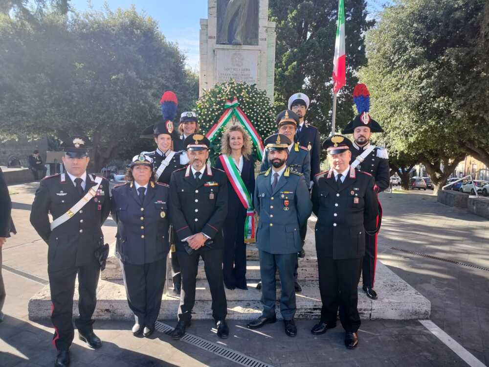 sindaco gubetti forze armate festa