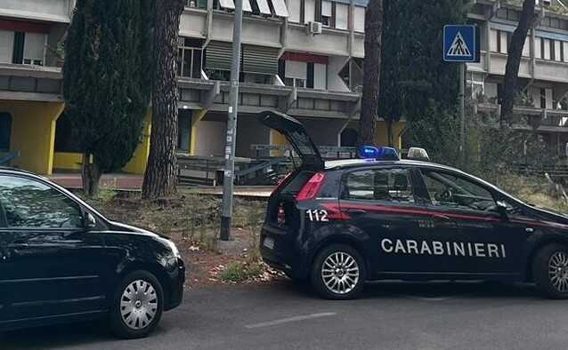 Controlli dei Carabinieri in zona Tor Sapienza