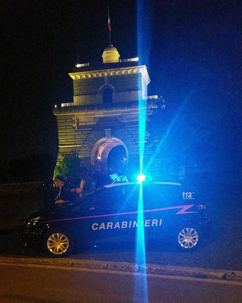 TRIONFALE – I controlli dei Carabinieri (3) TRIONFALE - I controlli dei Carabinieri (3)