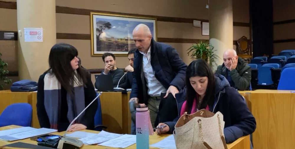 cervo opposizione