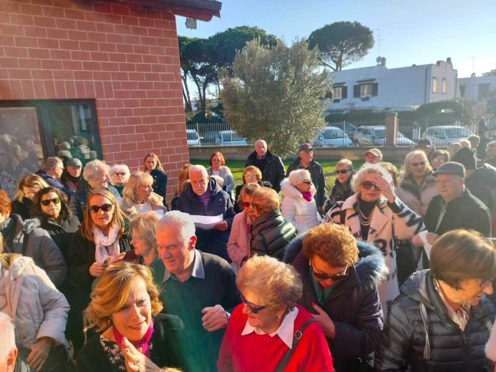 inaugurazione-centro-anziani-cerenova-2