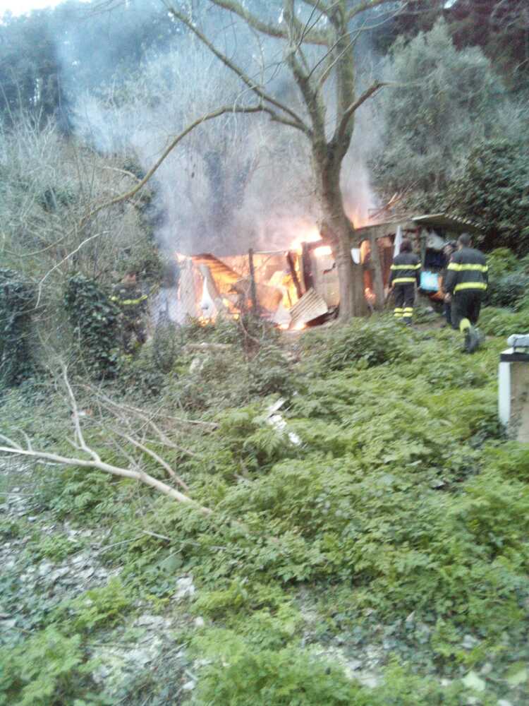 incendio via lavatore cerveteri prociv vvf vigili fuoco pompieri (1)