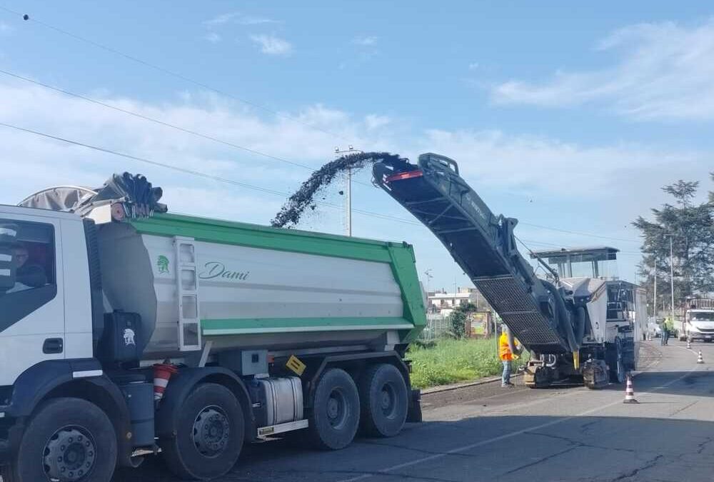 Città Metropolitana riasfalta la via Settevene Palo Nuova a Cerveteri, Governo Civico: “Merito di Alessio Pascucci e del nostro movimento”