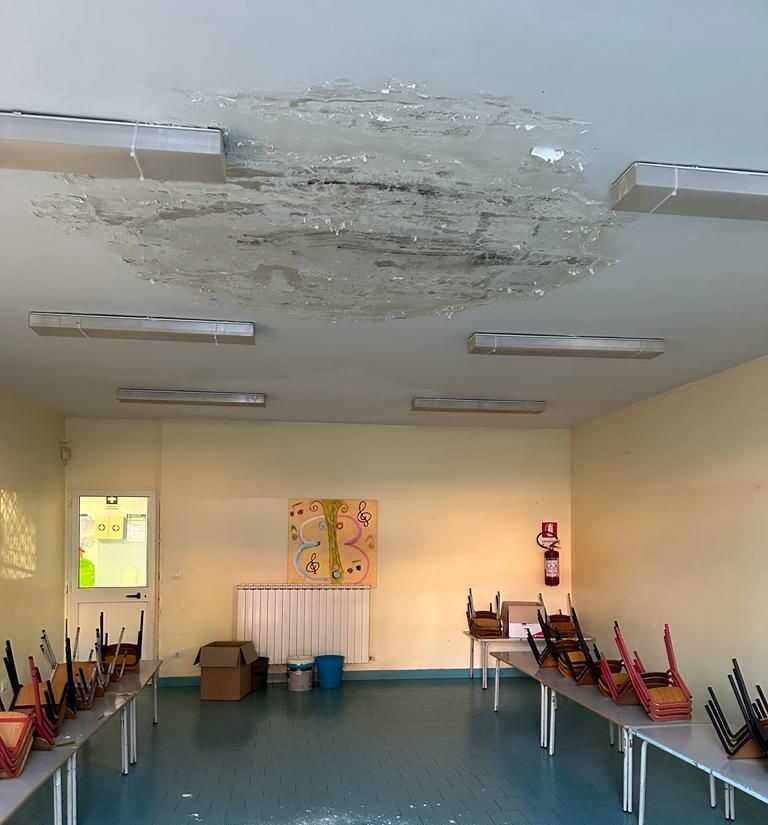 scuola borsellino ladispoli mensa umidità