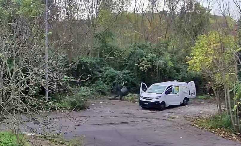 sversamento rifiuti2