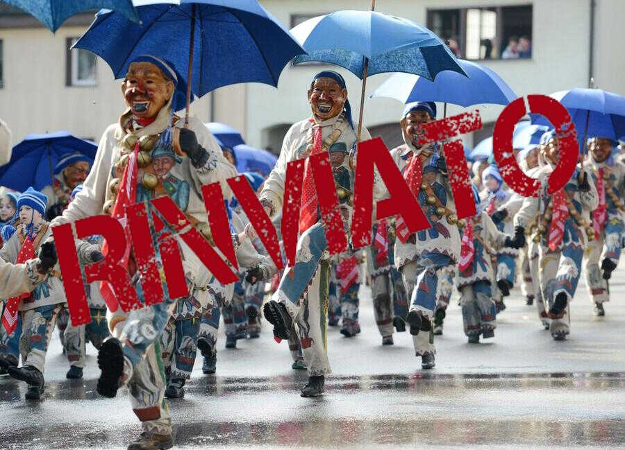 carnevale maschere ombrelli maltempo rinvio rinviato