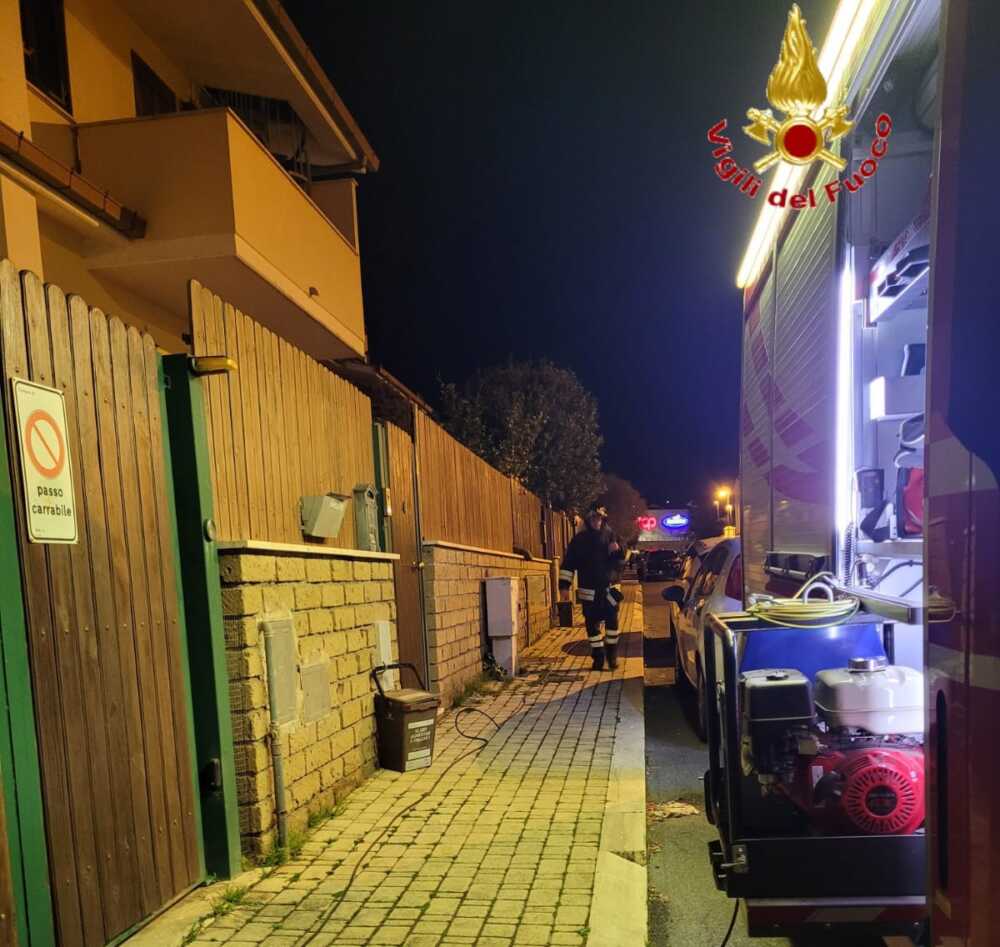 fuga gas boccelle civitavecchia vvf vigili fuoco pompieri 2