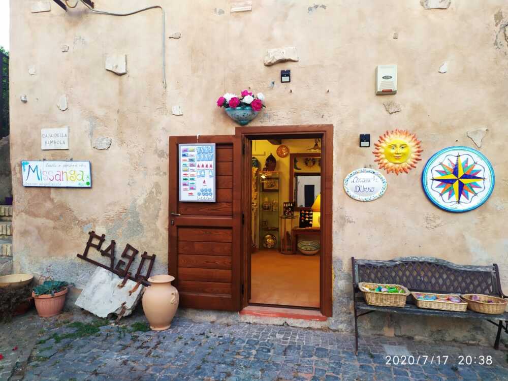 negozi artigiani castello santa severa botteghe