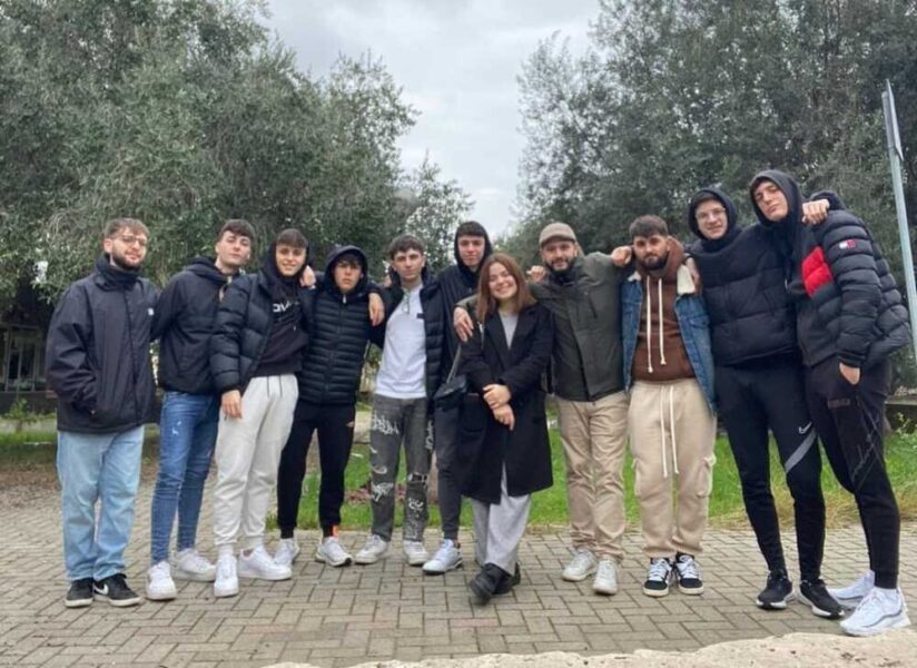ragazzi amici di damiano casali foto