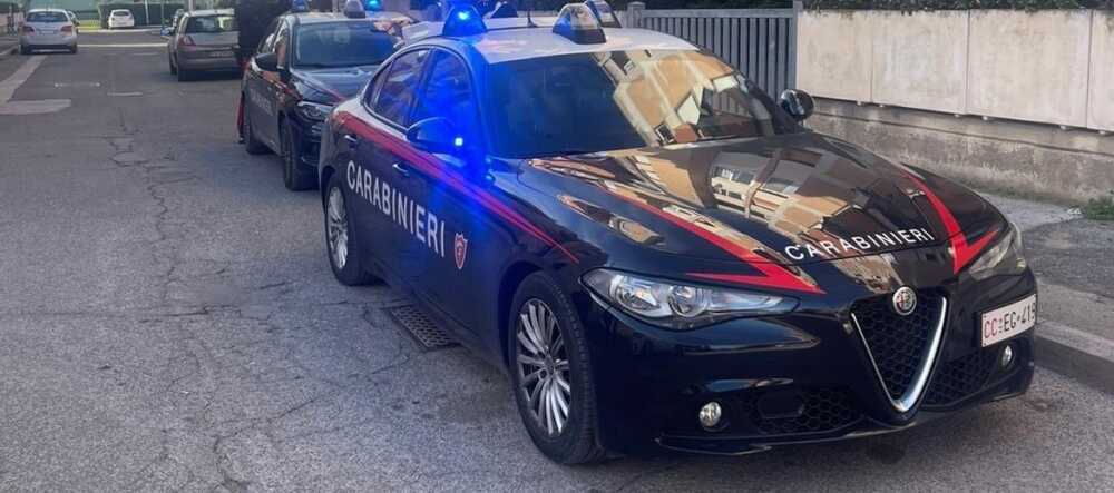 ANZIO – I Carabinieri intervenuti arresto per rapina (1) ANZIO - I Carabinieri intervenuti arresto per rapina (1)