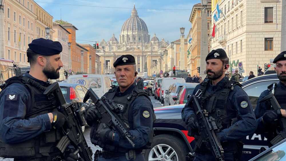 CARABINIERI - Controlli preventivi antiterrorismo dei Carabinieri (9)