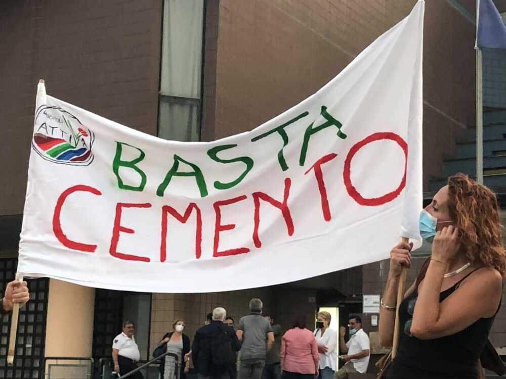Ladispoli Attiva Basta Cemento