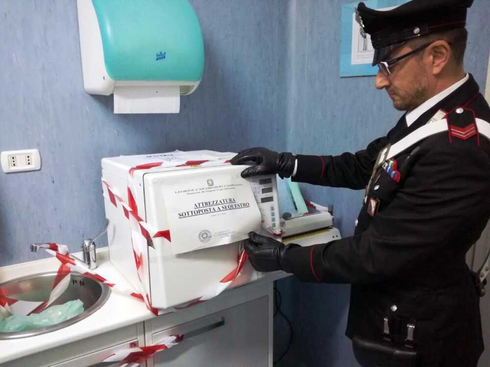 carabinieri studio dentistico chiuso