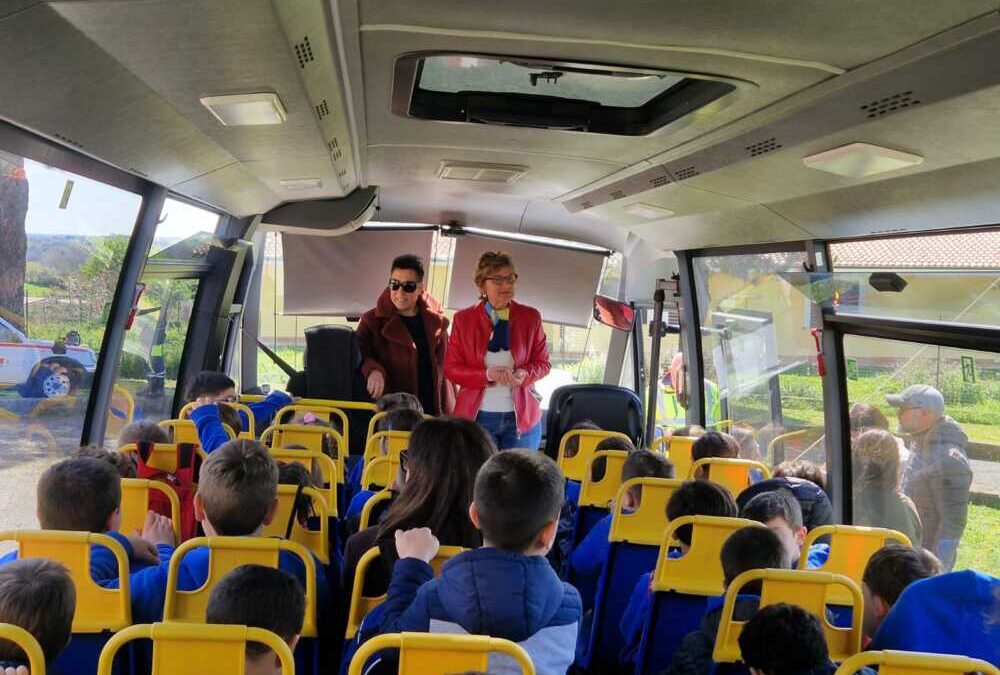 I bambini a scuola di Protezione Civile, la Consigliera Mastrandrea: “Iniziative preziose per far crescere il senso civico”